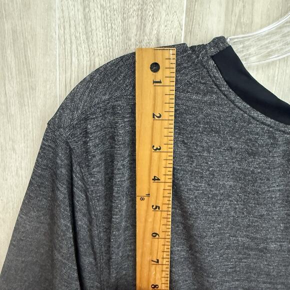 Lululemon Shirt Men’s Medium Performance Heather Gray Short Sleeve READ - Picture 5 of 8